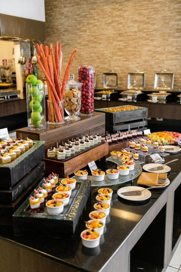 Hotel Acacia Premier